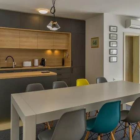 Vizula Sunset Apartment *